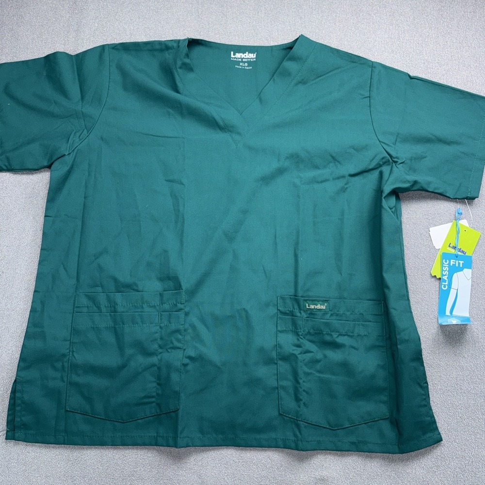 Landau Scrub Top Women's Size XL Hunter Green GHP 8219 4 PKT V Neck Medical NWT